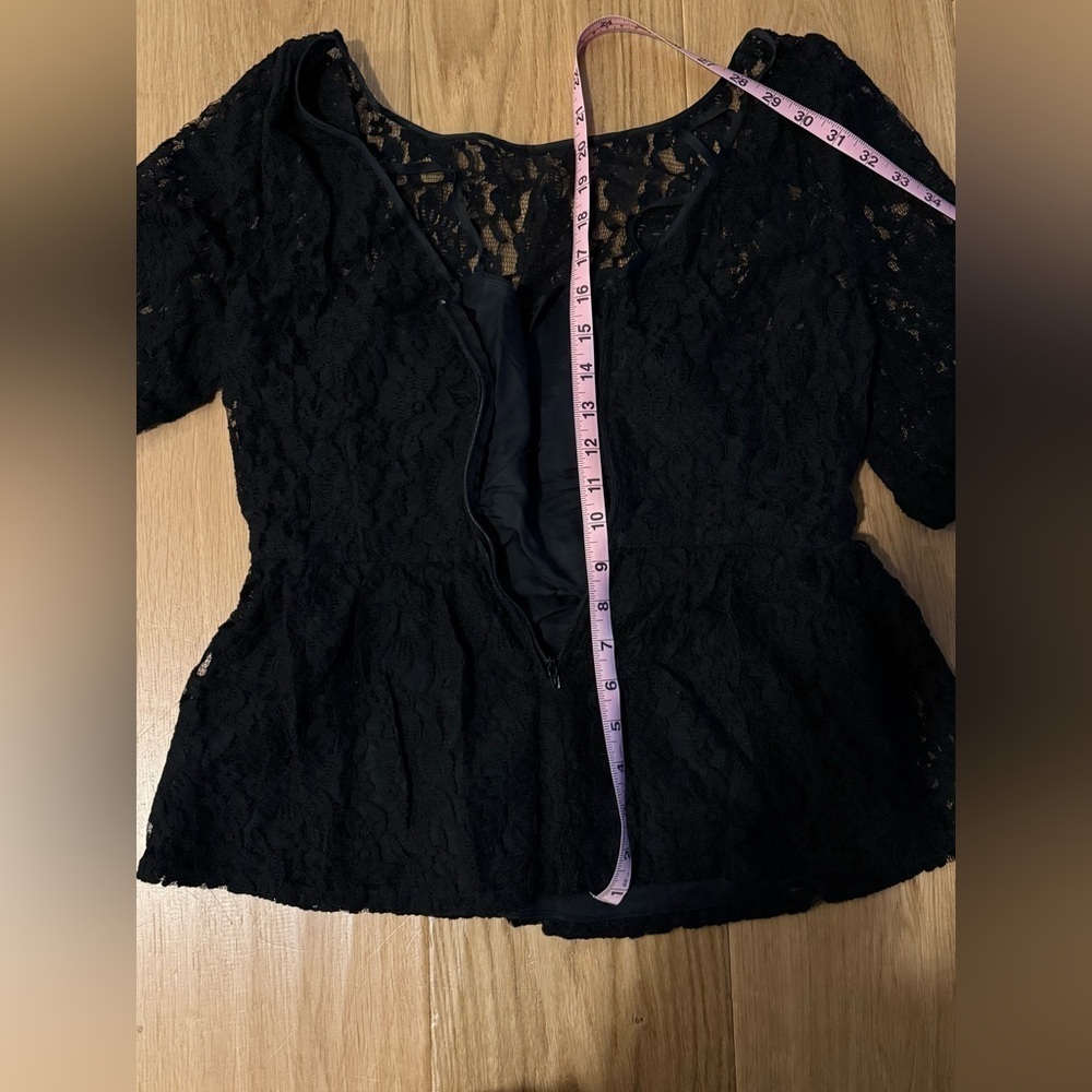 Juicy Couture Black Lace Peplum Top, Size 6 - Picture 6 of 6